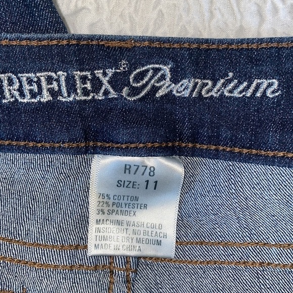 Reflex Premium Stretch Skinny Jeans - Picture 8 of 8